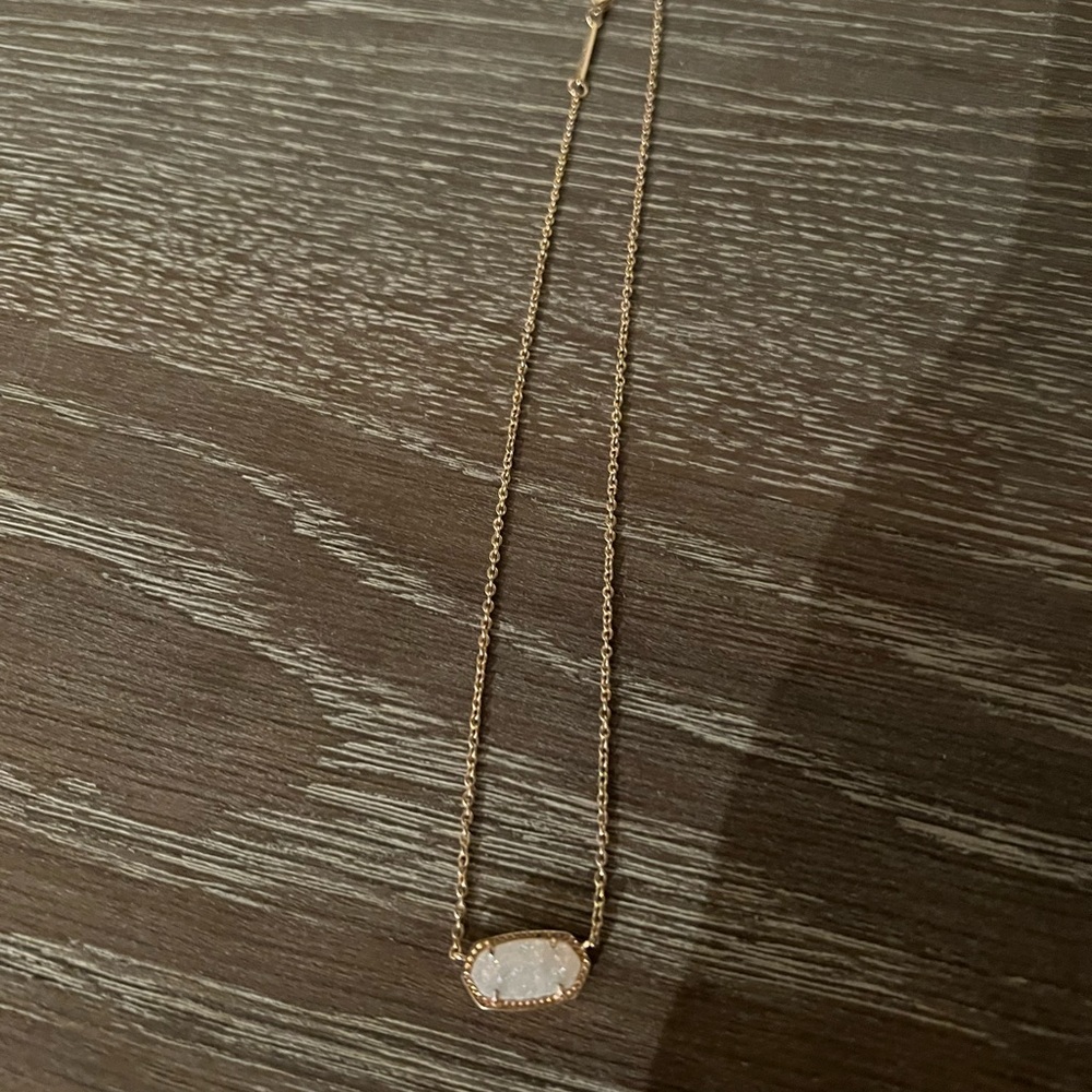 kendra scott elisa rose gold pendant necklace in iridescent druzy